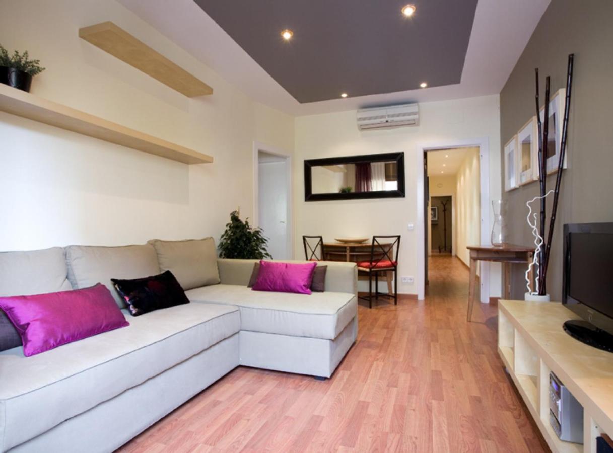 Avinguda Gaudi Apartment Barcelona Exterior foto